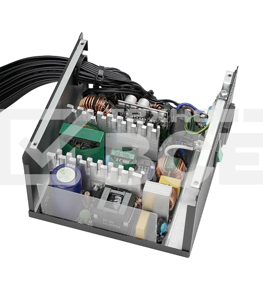 Блок питания Deepcool / GamerStorm PK550D, 550Вт, 80 PLUS Bronze, 120мм, черный