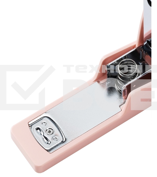 Степлер Deli ENS084 Nusign 24/6 26/6 (20листов) розовый 100скоб коробка