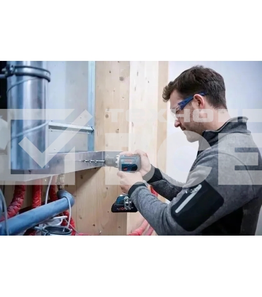 Дрель-шуруповерт Bosch GSR 18V-90 Аккумуляторная, Кейс