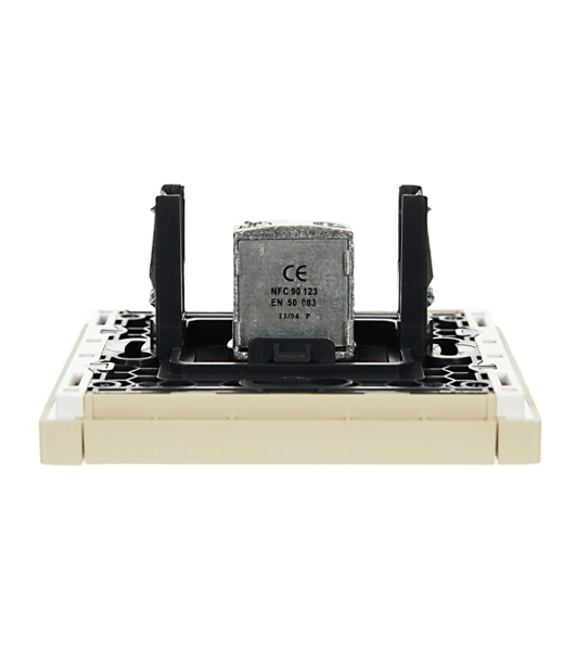 Розетка TV проходная IEK FORTE&PIANO FP429 ваниль