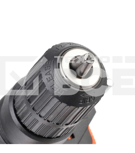 Перфоратор PATRIOT RH 243Q, SDS+, мощность 770 Вт, 2.6 Дж, 3 режима работы, быстросменный патрон QCC, макс.диаметр 24мм, глубиномер, кейс