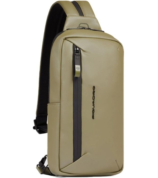 Рюкзак слинг Piquadro Corner 2.0 CA6466C2OW/VE3 хаки полиуретан