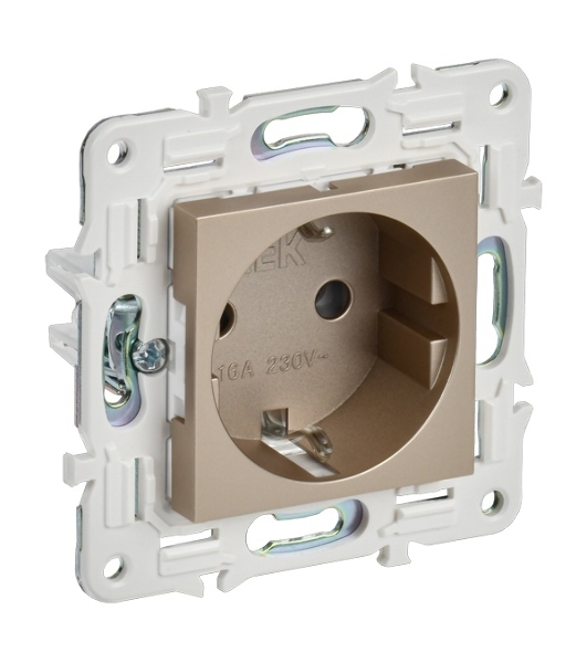 Розетка с/з без защитных шторок 16А IEK SKANDY SK-R05Sh шампань