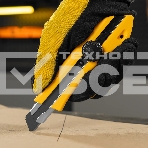 Нож Denzel 18 мм, сменное лезвие, SK4, метал. направляющая, винтовой фиксатор, фото7