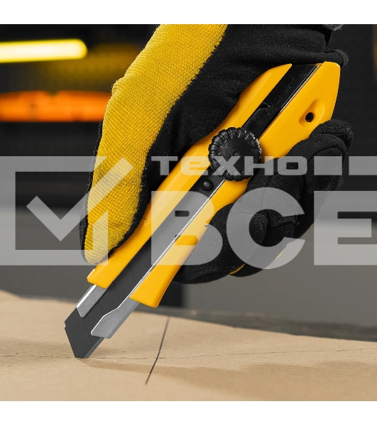 Нож Denzel 18 мм, сменное лезвие, SK4, метал. направляющая, винтовой фиксатор