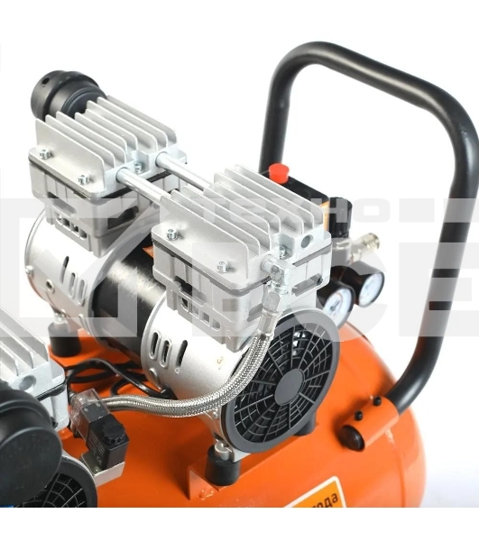 Компрессор поршневой Patriot WO 50-300 безмасляный 300л/мин 50л 2000Вт оранжевый