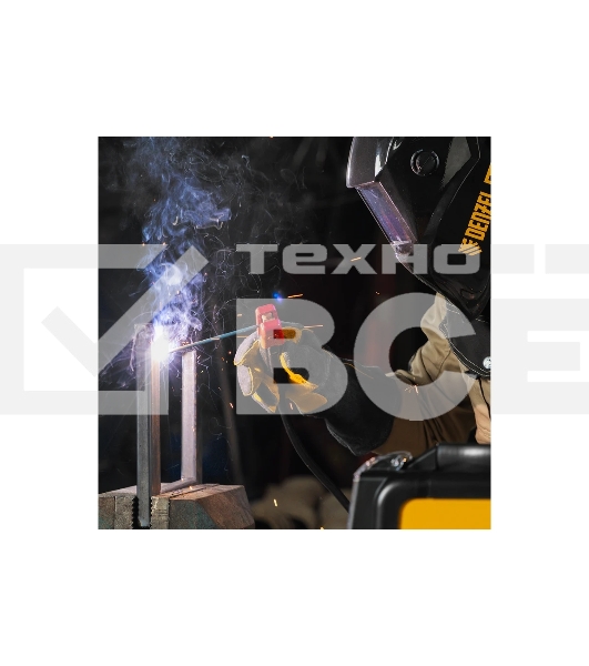 Аппарат инвертор. дуговой сварки SDM-220 Top, 220 А, ПВ 60% кейс  Denzel
