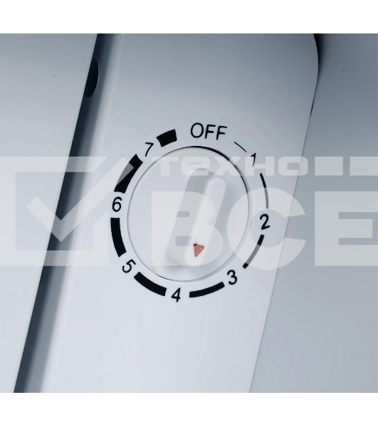 Холодильник Hansa FM050.4 белый однокамерный 41/5л морозилка сверху