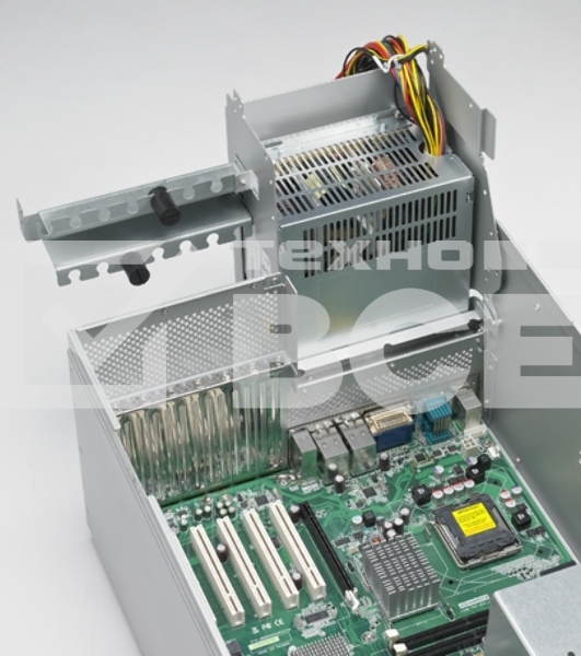 Компьютерный корпус промышленного компьютера Advantech IPC-7130-00B, без источника питания
