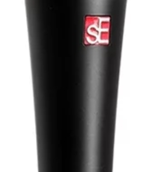 Микрофон динамический sE Electronics V7 BLACK 40 Гц - 19 кГц, суперкардиоида, в комплекте: микрофонный зажим, адаптер с резьбой, чёрная ветрозащита, транспортировочный чехол на молнии. Цвет черный.