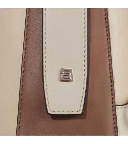 Рюкзак женский Piquadro Circle CA4576W92/BECU бежевый/кофейный кожа