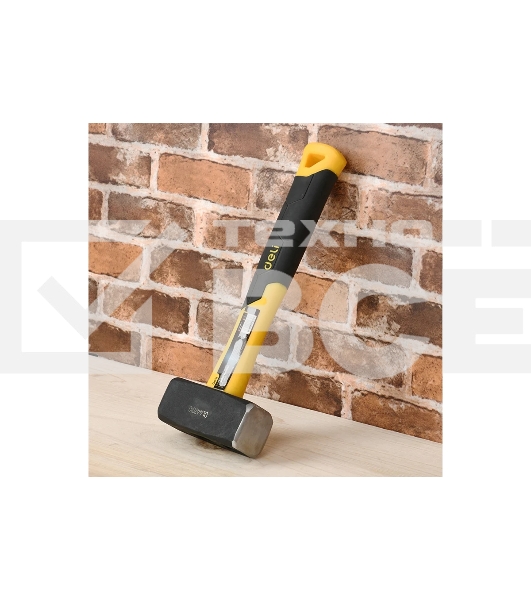 Кувалда Deli DL447010 1000 гр Фибергласовая рукоять.