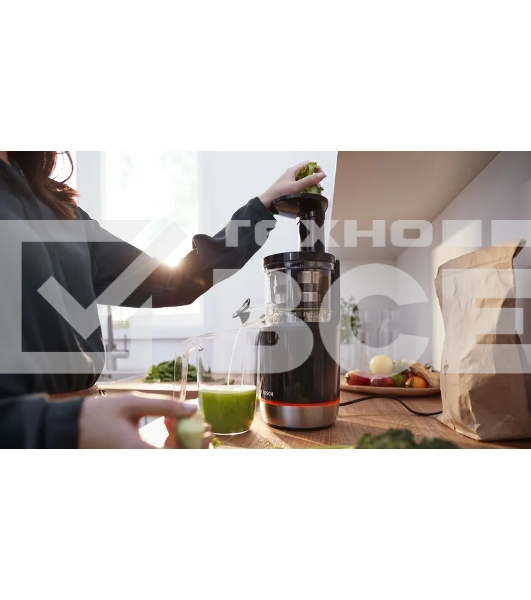 Соковыжималка шнековая Bosch MESM731M черный