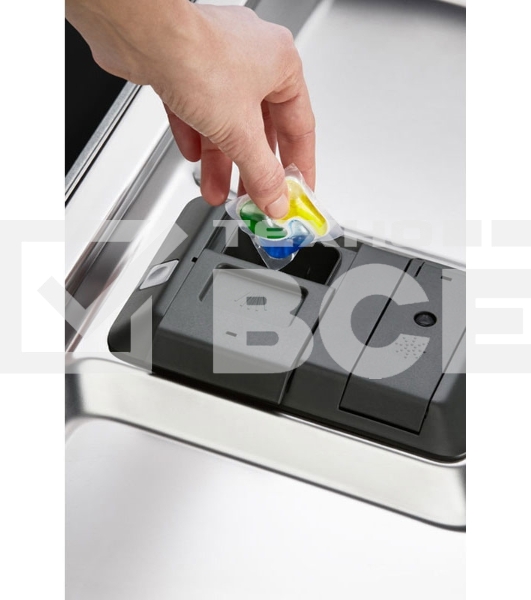 Встраиваемая посудомоечная машина ELECTROLUX EEG63410L/Встраиваемая узкая посудомоечная машина, загрузка на 10 комплектов посуды, сенсорное управление, 8 программ, 44.6x55x82 см, черный, сушка: стандартная (конденсация), индикация на полу: проекция дисплея