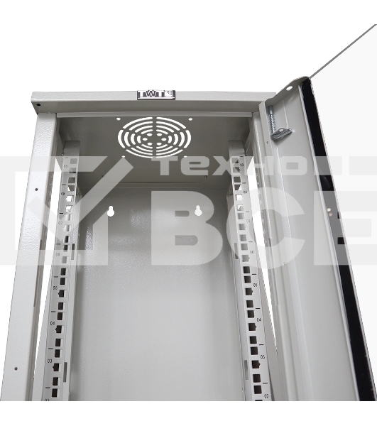 Шкаф коммутационный Lanmaster (TWT-CBW10G-6U-3X3-GY) настенный 6U 312x300мм пер.дв.стекл 30кг серый