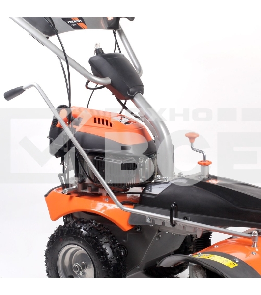 Подметальная машина PATRIOT S 610P 6лс 180-350об/мин шир.100см D35см ск.4+2 ручной/эл.стартер 79кг