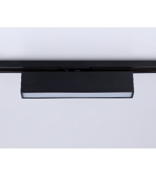 Трековый однофазный светильник Ambrella light GL6767 BK черный LED 12W 4200K 300*22*48