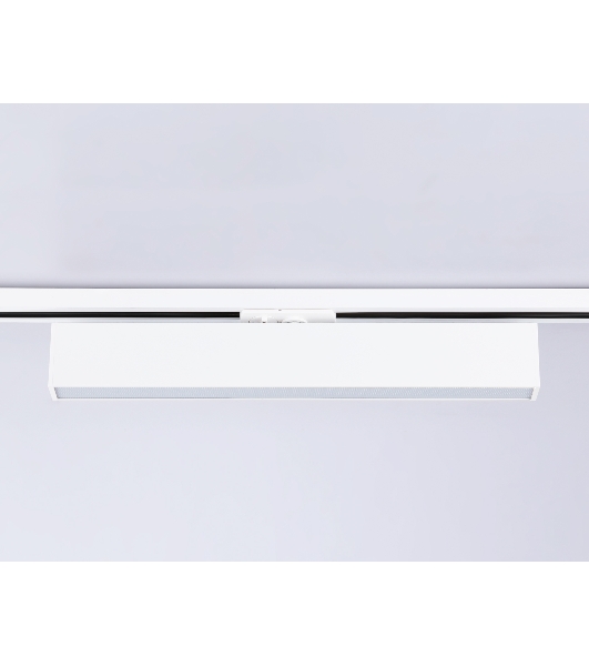 Трековый однофазный светильник Ambrella light GL6769 WH белый LED 24W 3000K 600*22*48