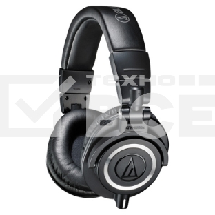 Наушники AUDIO-TECHNICA ATH-M50X Black мониторные,закрытые,диаметр 45мм,част 15-28000Гц,макс. входн мощность 1600мВт,импеданс 38Ом,чувствительность 99дБ,два кабеля в комплекте: витой и прямой, цвет черный