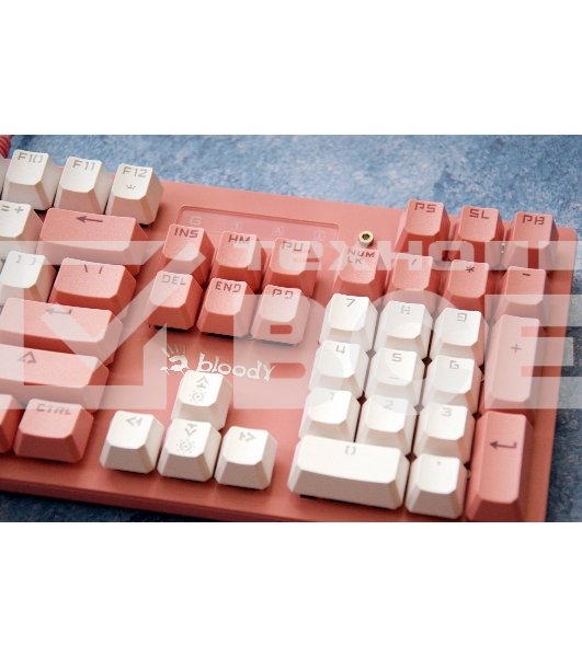 Клавиатура A4Tech Bloody B800 Dual Color проводная USB розовый/белый