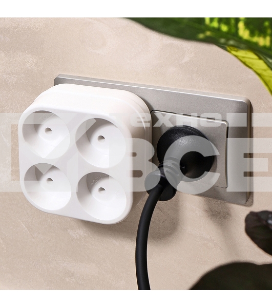 Четверник электрический Rexant 6А без заземления, белый