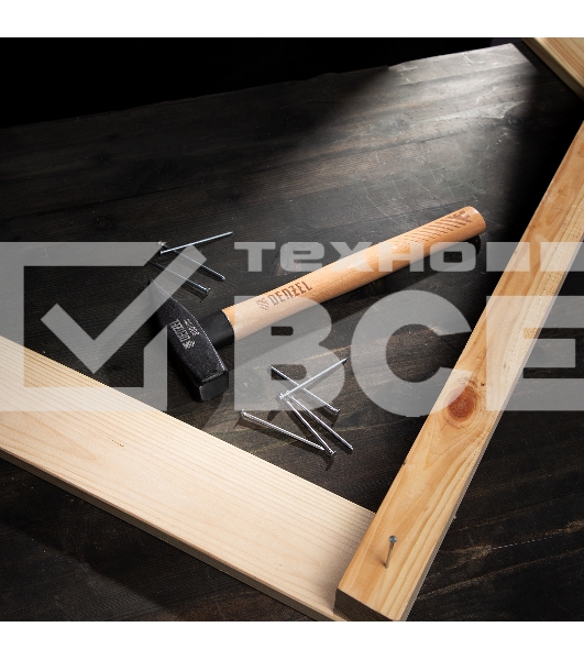 Молоток слесарный Denzel 800 г, кованый квадратный боек, буковая рукоятка