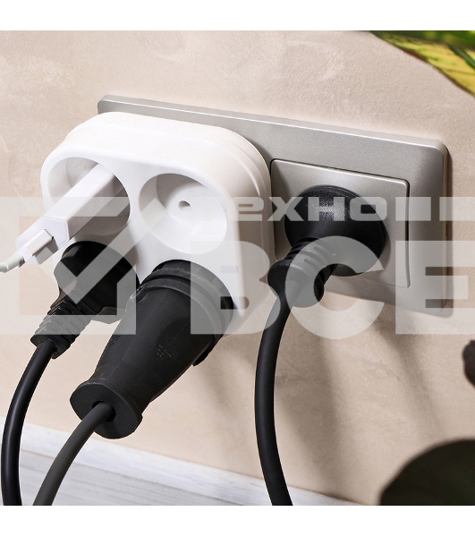 Четверник электрический Rexant 6А без заземления, белый