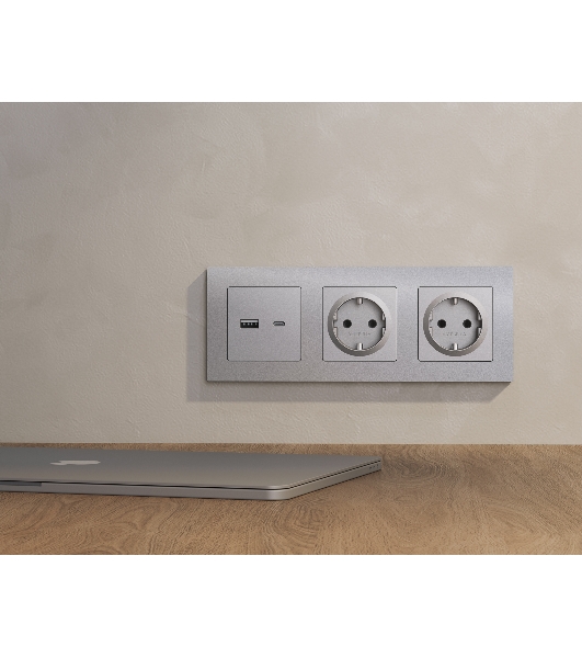 Комплект механизма розетки ALFA Сталь матовый 2USB A+C 20W (быстрая зарядка) QUANT (AP5110, VM177) MA511010
