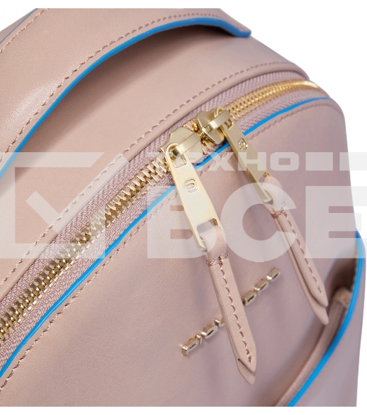 Рюкзак женский Piquadro Blue Square CA6677B2/RO2 пудровый кожа