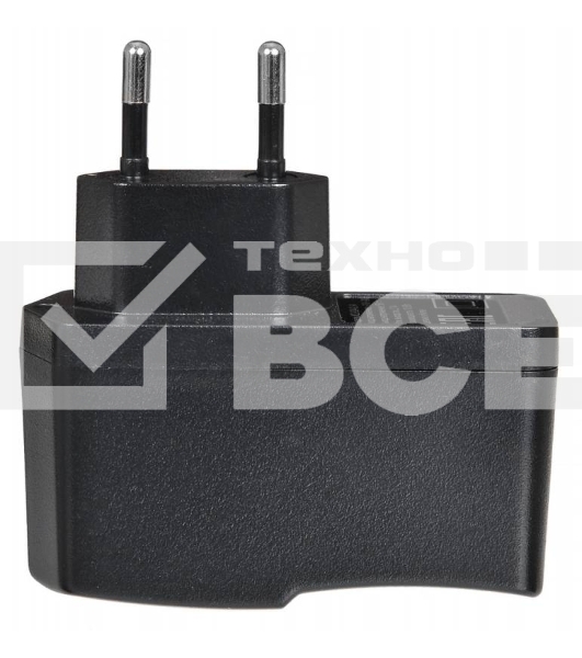 Сетевое зарядное устройство Buro XCJ-024-2.1A 2.1A универсальное черный
