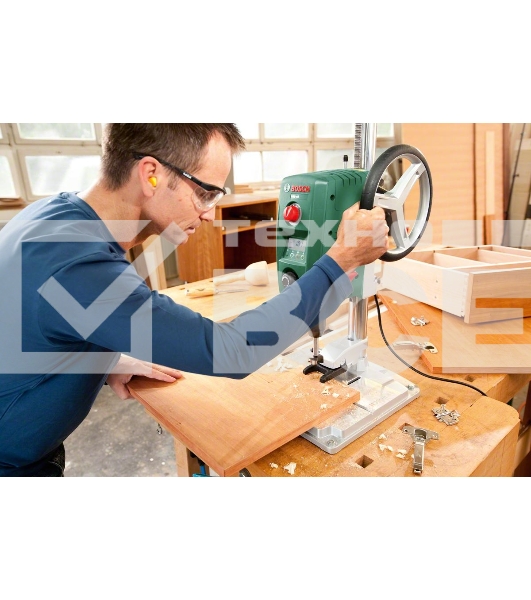 Станок сверлильный BOSCH PBD 40 (0.603.B07.000)710Вт 200-850/2500об/мин 13мм ход 90мм ЛАЗЕР