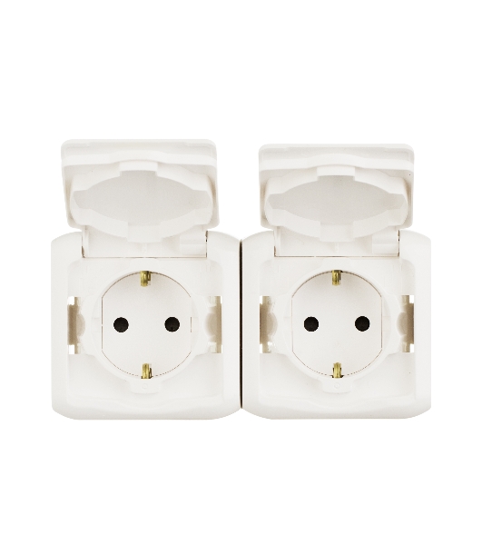 Розетка Legrand 2-м ОП Quteo 16А с защитной крышкой, защитные шторки, с заземлением IP44 белая Leg 782323