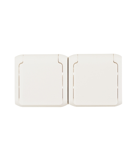 Розетка Legrand 2-м ОП Quteo 16А с защитной крышкой, защитные шторки, с заземлением IP44 белая Leg 782323