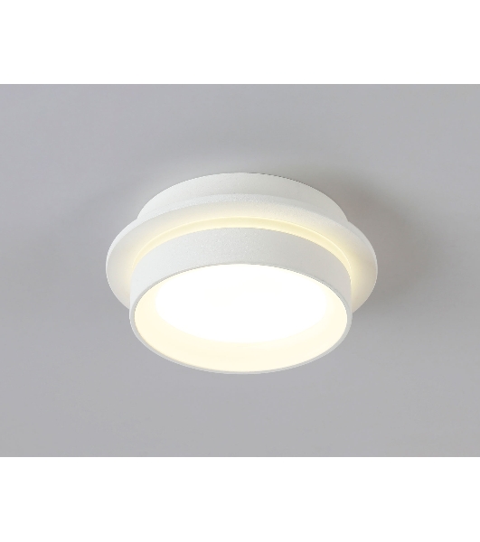 Светильник Ambrella light TN5383 SWH/FR белый песок/белый матовый GX53 IP44 D105*40