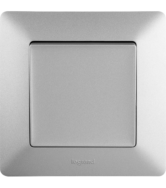 Рамка 'Алюминий'. 1-постовая универсальная Valena LIFE