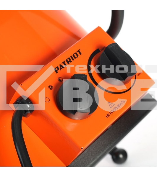 Электрокалорифер PATRIOT PT-R 5 633307265 (Мощность по ступеням 3.0/4.5 кВт, поток воздуха 420м3/час, вес 7кг)