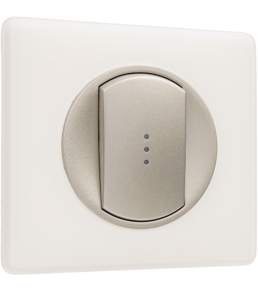 Лицевая панель для выключателя с индикацией титан