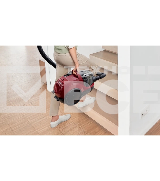 Пылесос Bosch BGS21WX200 красный, 2000 Вт, уборка сухая, пылесборник контейнер, 2 л