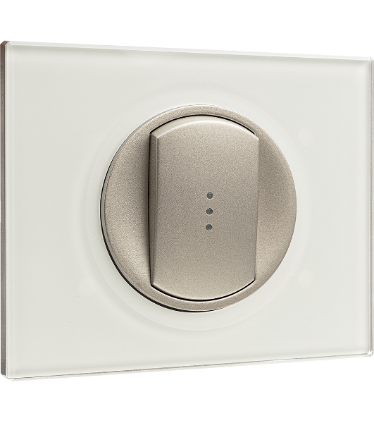 Лицевая панель для выключателя с индикацией титан