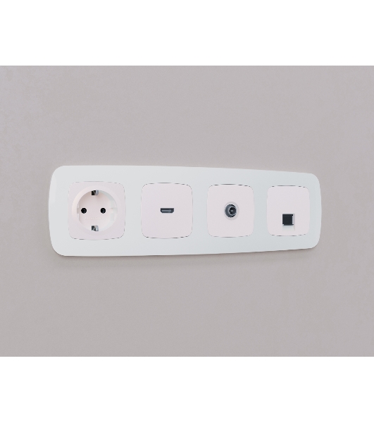 Лицевая панель OMEGA (Жемчуг) для электрической розетки с/з со шторками QUANT OP2070