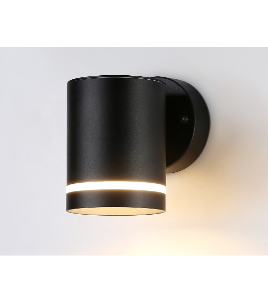 Светильник Ambrella light ST3327 BK черный IP54 GX53 max 15W 110*85*125