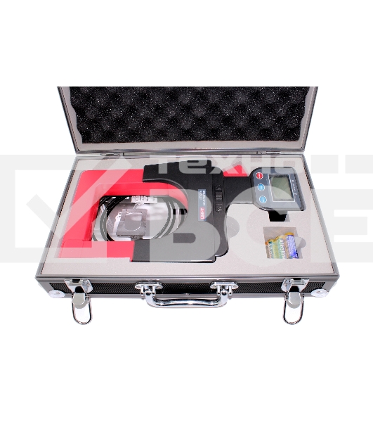 Токоизмерительные клещи UNI-T UT223A
