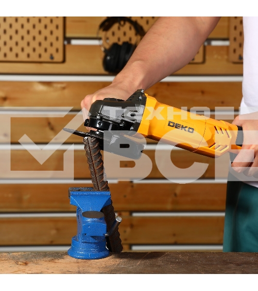 Углошлифовальная машина Deko DKAG1500 1500Вт 12000об/мин рез.шпин.:M14 d=125мм