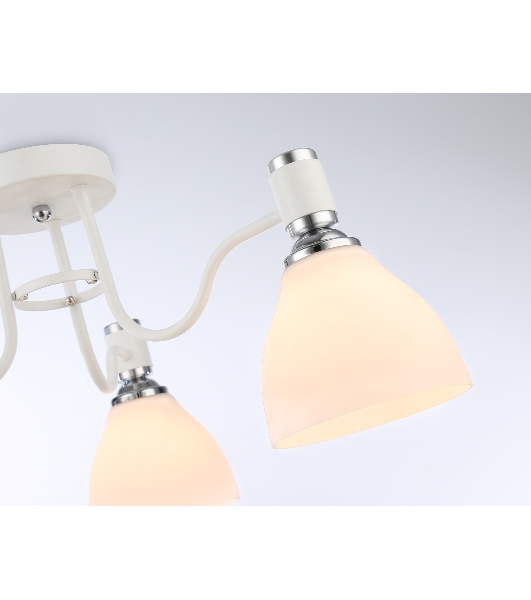 Светильник Ambrella light TR303302/3 WH/CH/FR белый/хром/белый матовый E27*3 max 60W D600*270