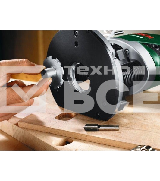 Фрезеры Bosch POF 1400 ACE 060326C820 Фрезерная машина 1400 Вт, 11000–28000 об/мин, 55мм, 3.5 кг