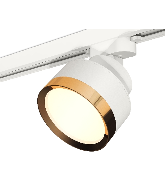 Светильник Ambrella light XT8101004 SWH/PYG белый песок/золото желтое полированное GX53 (A2524, A2105, C8101, N8124)
