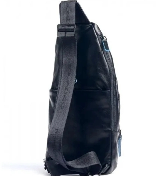 Рюкзак слинг Piquadro Blue Square Revamp CA5577B2V/BLU, кожа, синий