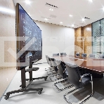 Мобильная стойка МОТОРИЗОВАННАЯ ONKRON на 1 ТВ/ 50-100