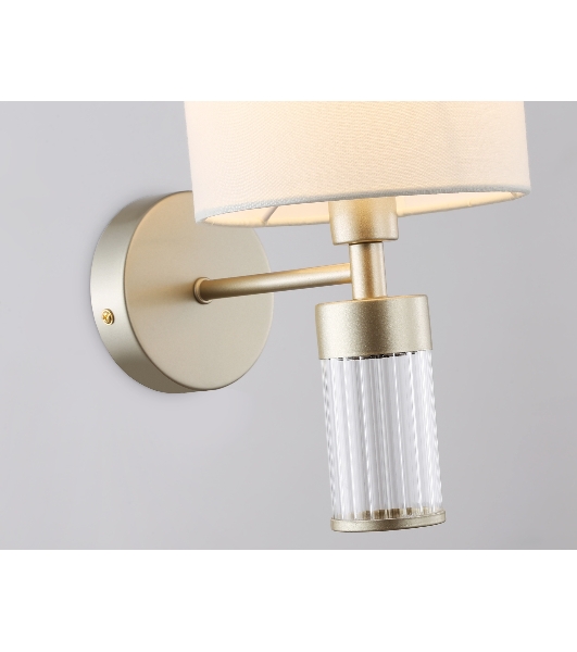 Настенный светильник Ambrella light LH71305 CGD/WH золото/белый E14 max 40W 220*150*260