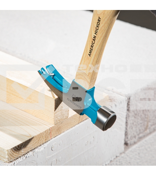Молоток-гвоздодер,280 г, угол 75, магнит, обрезиненная рукоятка AMERICAN HICKORY GROSS